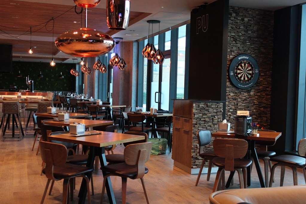 Village Hotel Newcastle Holystone  Ristorante foto