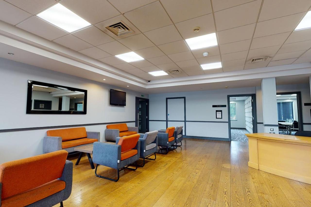 Village Hotel Newcastle Holystone  Esterno foto